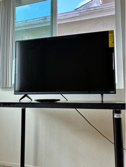 Brand new Vizio smart tv 40 inch