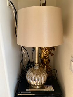 Exquisite Table Lamp