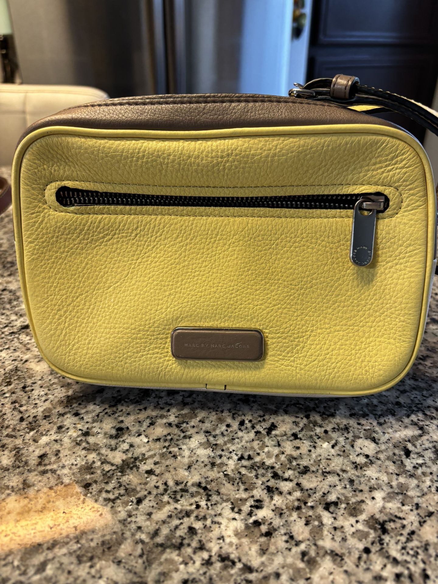 Marc Jacobs Cross Body Hand Bag