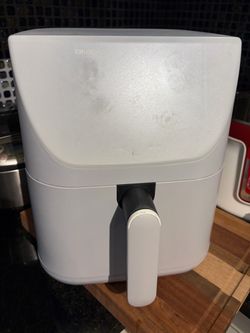 CRUXGG 6QT Air Fryer touch screen