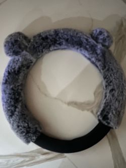 Steering wheel cover