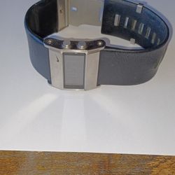 Nike Watch Oregon square face WA0038 Silver On Black $200obo