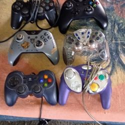 DIFFERENT VIDEO GAMES CONTROLLERS $5 EACH 