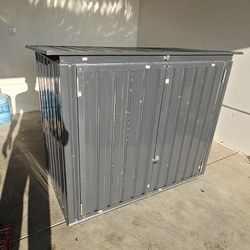 Storage shed  box new 