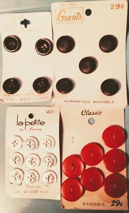 Le Chic Grants La Petite variety Carded Buttons