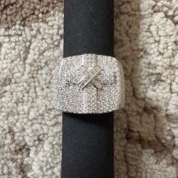 Mens Cross Ring 