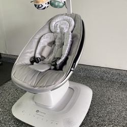 4moms MamaRoo Multi-Motion Baby