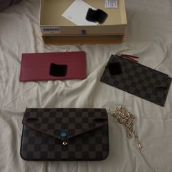Purse LV