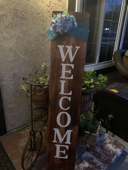 Farmhouse Welcome Signs