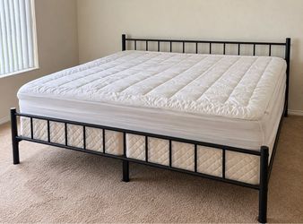 King Bed Set - Delivery Offered