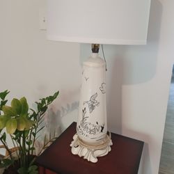 Porcelin Vintage Lamp