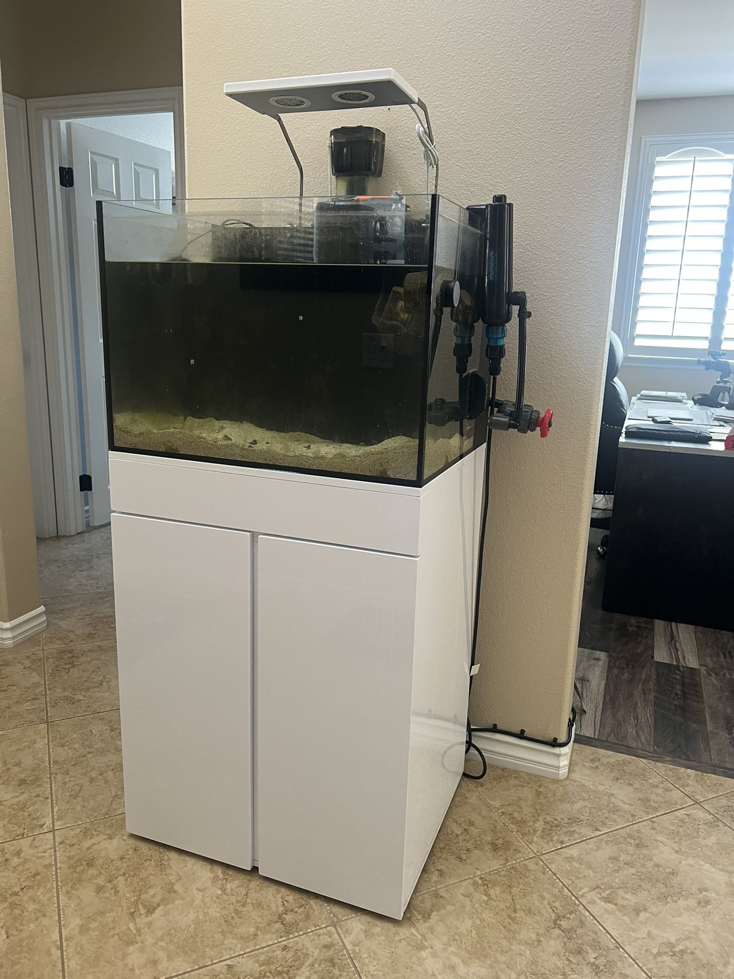 JBJ White Rimless 45 Gallon Aquarium