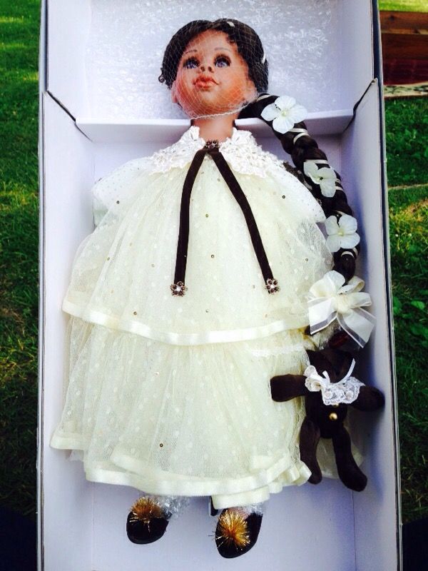 Mundia Alyssa Doll