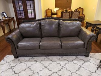 Sofa & Loveseat
