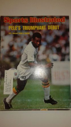 Sports Illustrated Pele on cover 1975