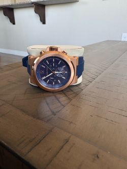 Mk watch