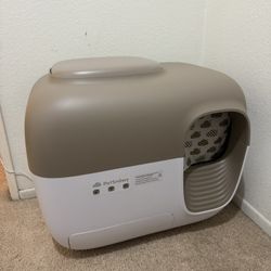 Pet Snowy Self-Cleaning Litter Box