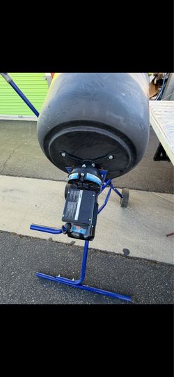 Kobalt cement mixer