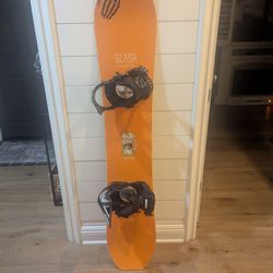 Slash 155 Snowboard Deck W Bindings MED