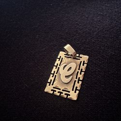 Gold Pendant 