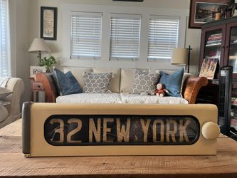 New York Vintage Sign