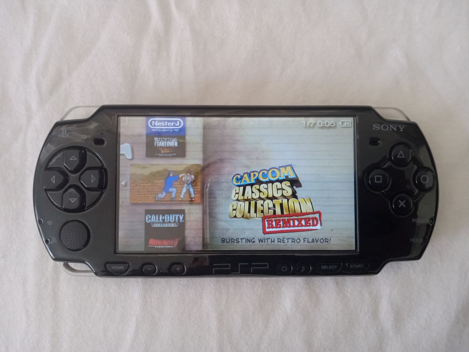 PSP WITH 5,000 GAMES