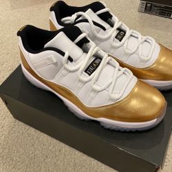 Air Jordan 11 Low Closing Ceremony Gold Size 10