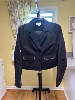 Black Cropped Blazer with White Trim