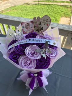 Bouquets for Mother’s Day