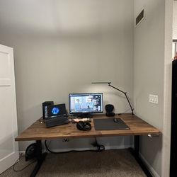 Uplift Dual motor Sit Stand Desk