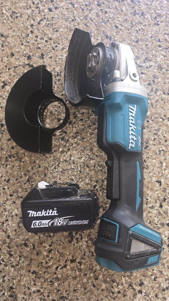 Makita Bl X Lock Grinder With 18 Amp Battery