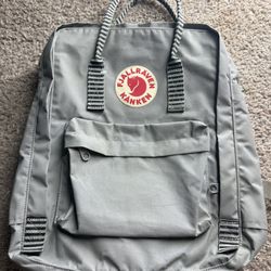 Fjallraven kanken backpack