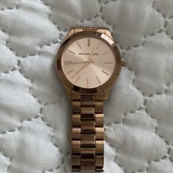 Michael Kors Watch. Got It as a gift barely wore It. 
