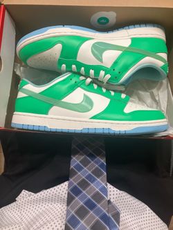 Nike Dunk Low – Green/Teal & White – Size 10.5