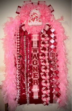 Homecoming mums