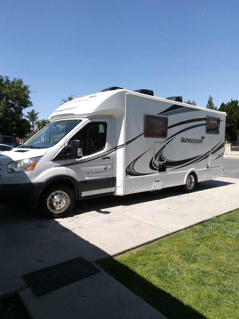 One Owner 2019 Skeeter Class B 23 Ft RV for Sale in Chino, CA - OfferUp