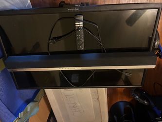 32 " Insignia mount ready smart tv