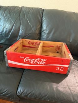 Vintage 1975 Coca-Cola Wooden Crate - Temple Chattanooga Soda Box