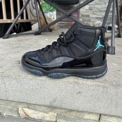 Jordan Retro 11 men size 7 7.5. 8. 8.5. 9. 9.5. 10. 10.5. 11. 12. 13