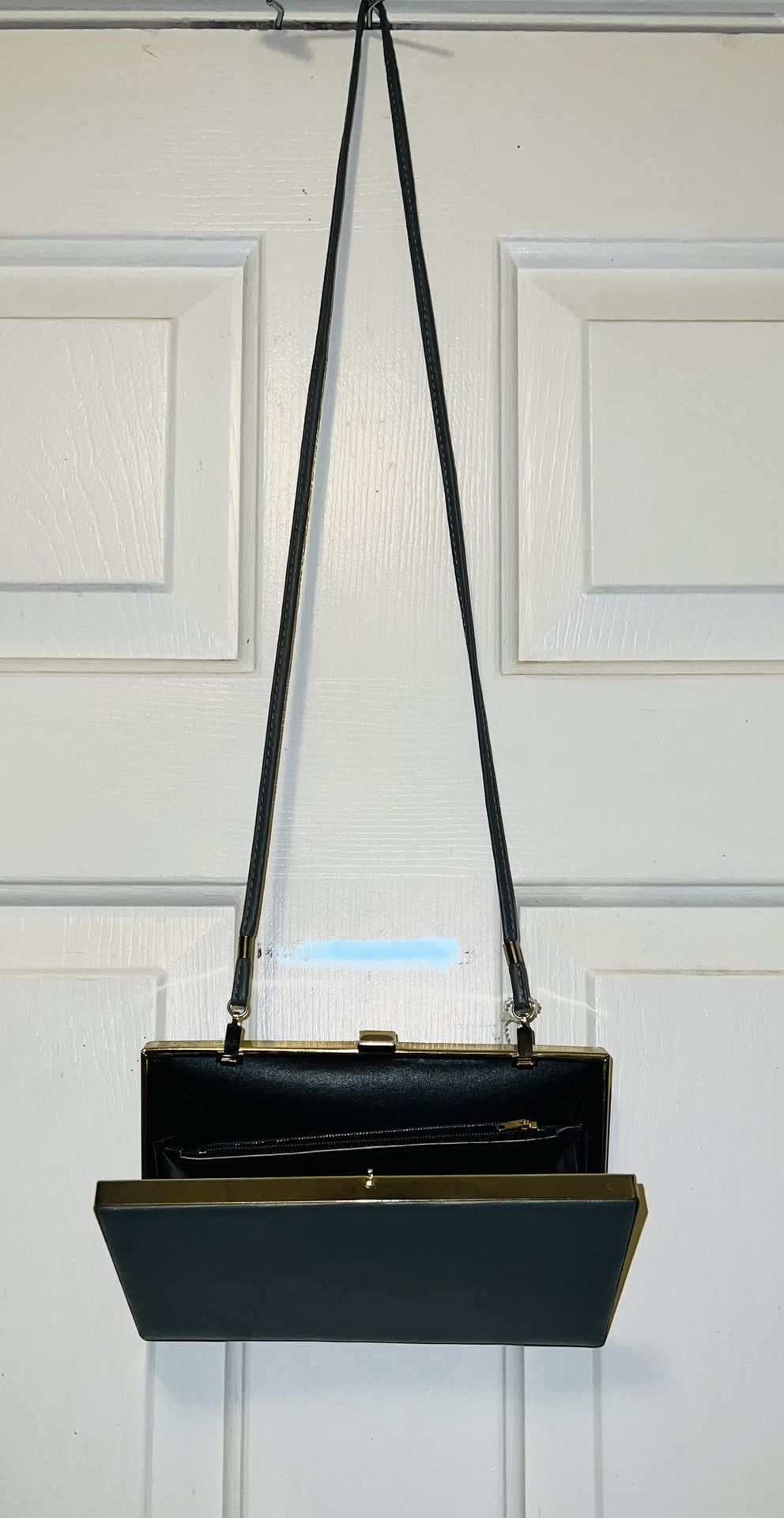Very Nice Women Purse (serious inquiries New Only $10
