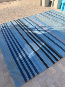 Free wool rug