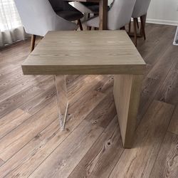 End Table SET with Acrylic Leg Modern Design [NEW]