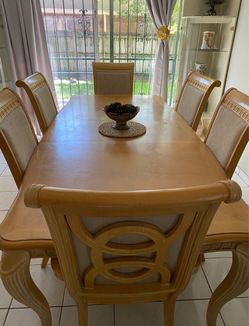 Wood Dining Table with 6 Chairs