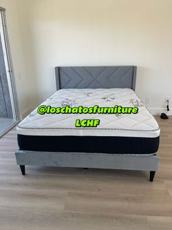 Bed and mattress Queen size