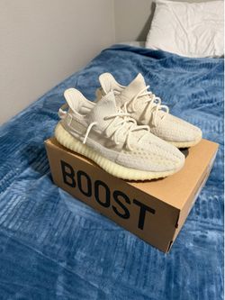 Yeezy Boost 350 V2    Color Bone