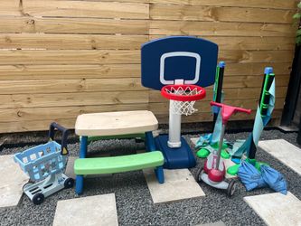 Kids outdoors toys