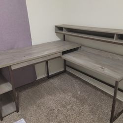 Corner Desk