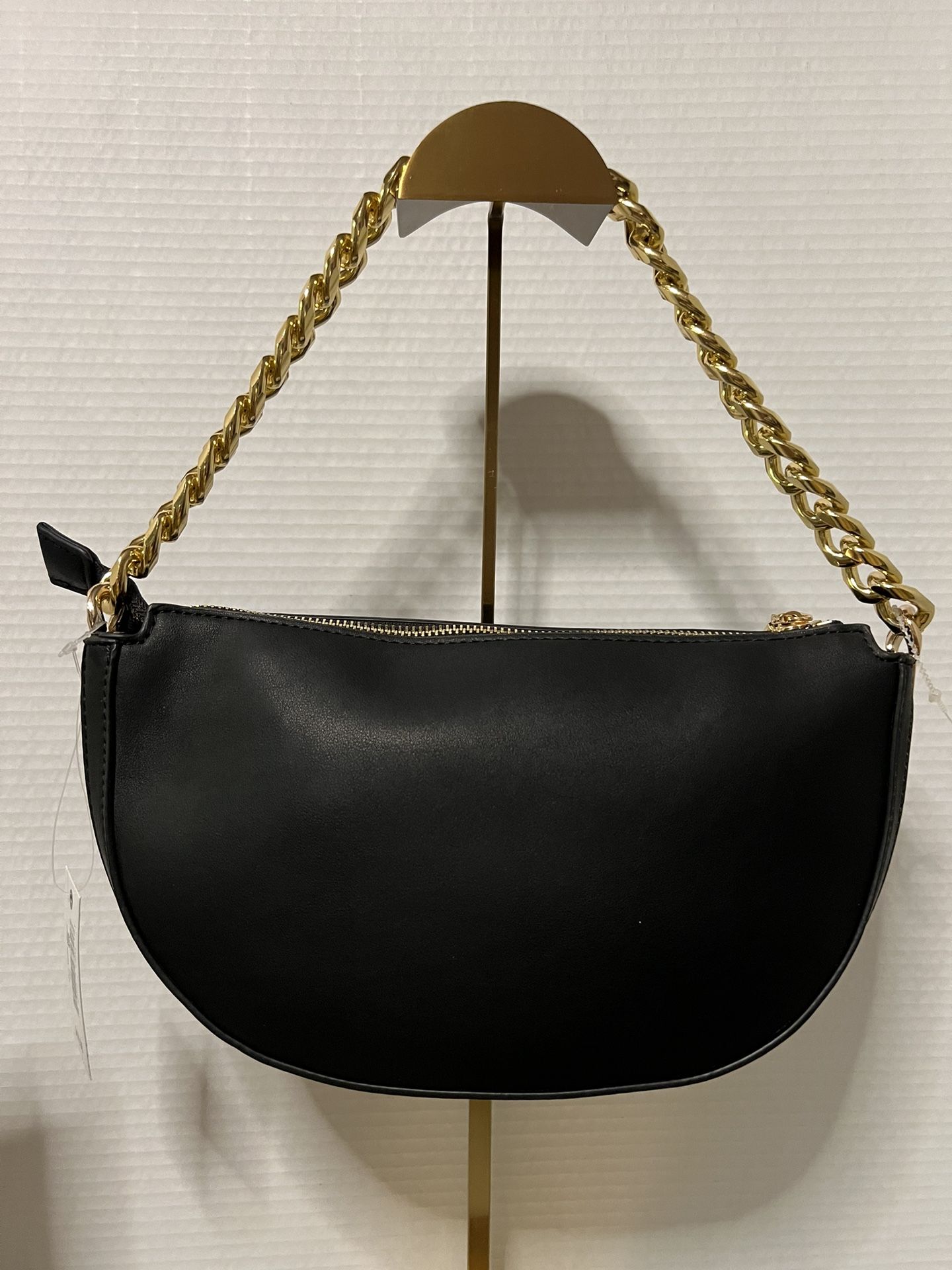 Women’s NEW Black Half Moon Gold Chain  Handbag 