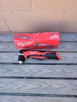 Milwaukee M12 Angle Drill