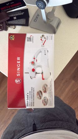 SINGER SEWING MACHINE “NEW”